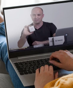 ארנקי חומרה ואבטחה בעולם הקריפטו: לדג'ר, טרזור ועוד | קריפטומן