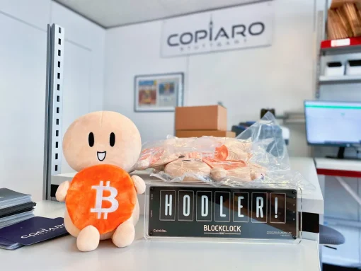 little hodler and accessories